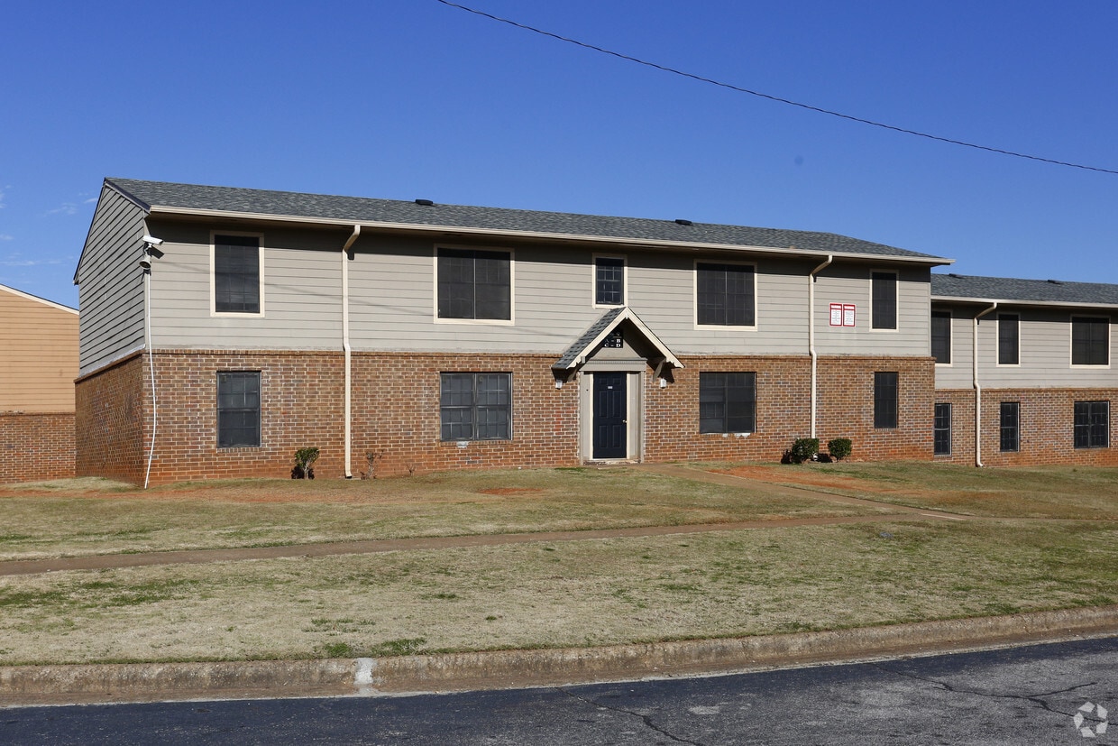 Northside Hills Apartments in Griffin, GA