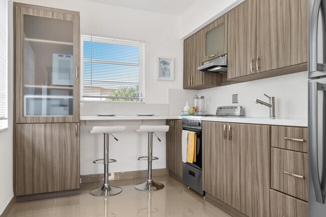 Foto del edificio - 620 NE 2nd Ct