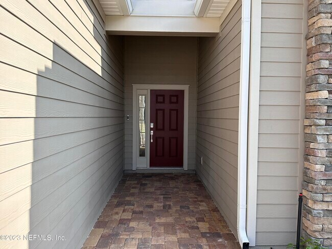 Building Photo - 10017 Tumbled Stone Pl