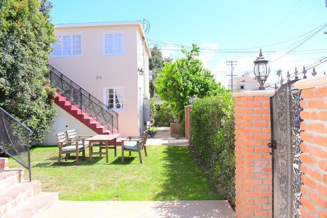 Foto del edificio - 1212 10th St