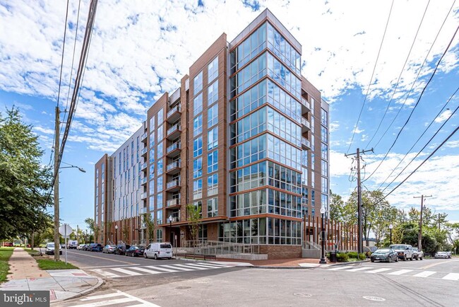 Building Photo - 88 V St SW
