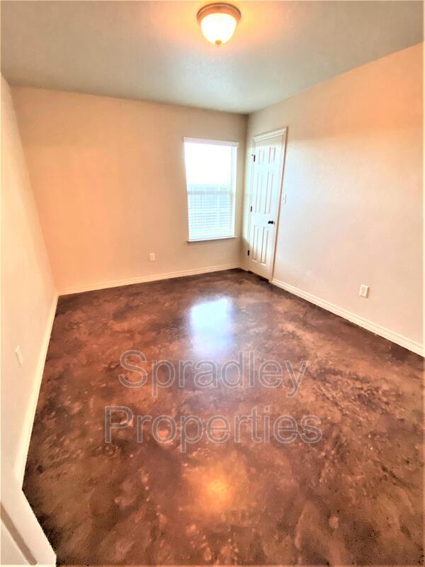 Building Photo - 216A Andy Ln