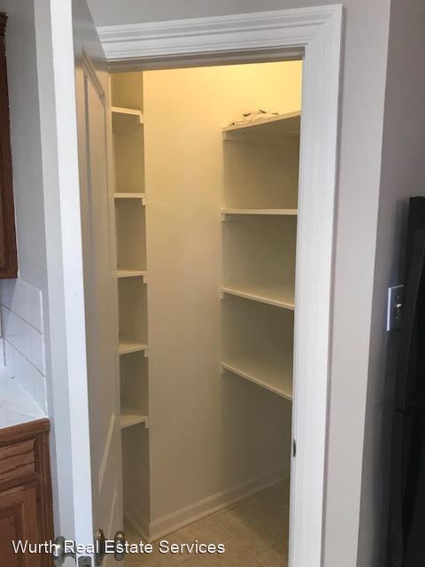 Foto del edificio - 3 br, 2 bath House - 25928 Richmond S. Rid...