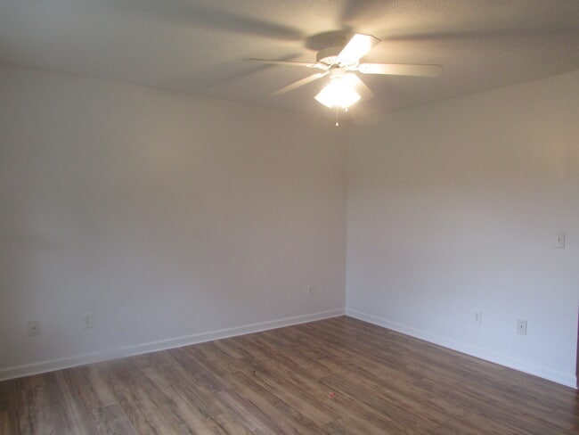 Foto del edificio - Murfreesboro Duplex - Prime Location Near I-840 & I-24!