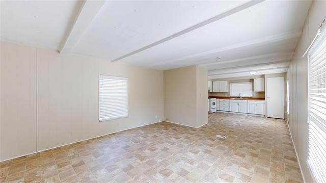 Foto del edificio - 8472 Preston N Dr