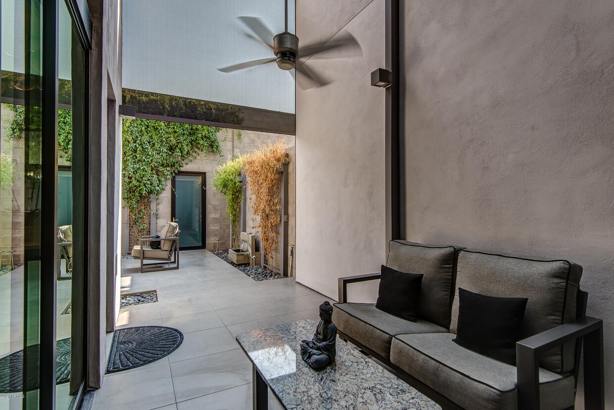 6909 E 1st Ave, Scottsdale, AZ 85251 - Townhome Rentals in