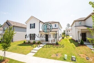 Building Photo - 75 Goshawk St
