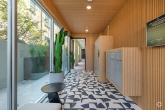 Building Photo - Bloom Beverly Grove - Upscale Co-Living