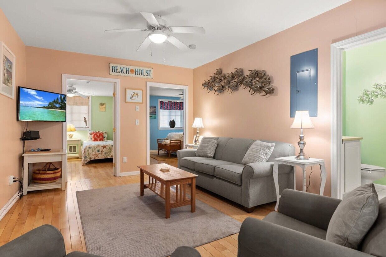 Foto principal - 24 Ashworth Ave