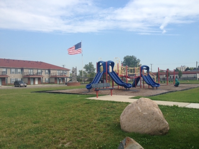 Playground - Highland Manor