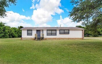 Building Photo - 3520 Sparks Ln