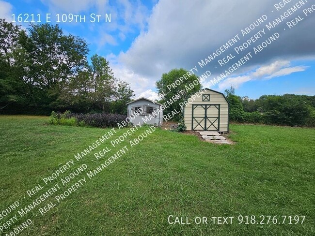 Foto del edificio - 16211 E 109th St N
