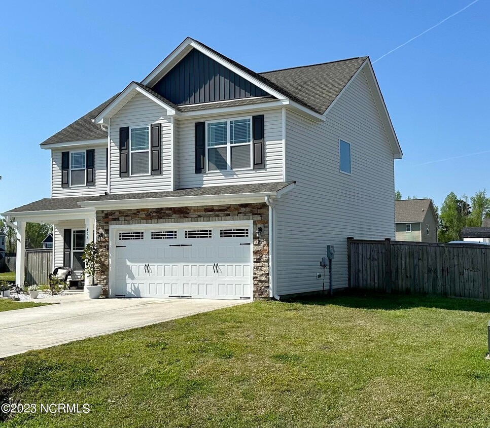 405 Canoe Ln, Swansboro, NC 28584 House Rental in Swansboro, NC