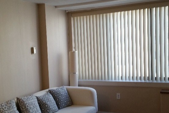 sofa/window - 522 21st St NW
