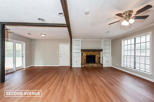 Building Photo - 134 Fairview Dr