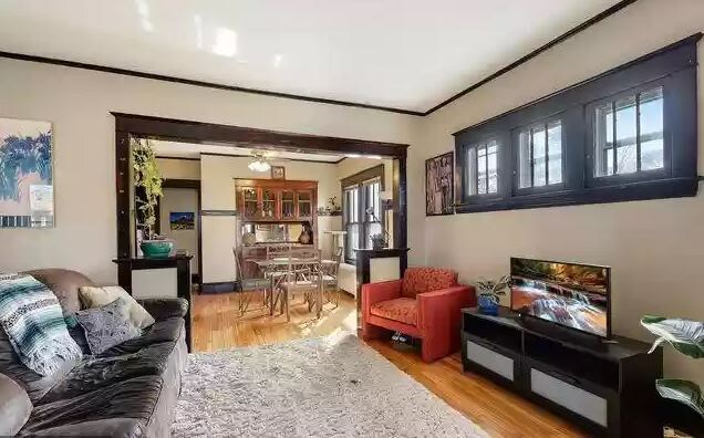 Foto del edificio - 3951 42nd Ave S