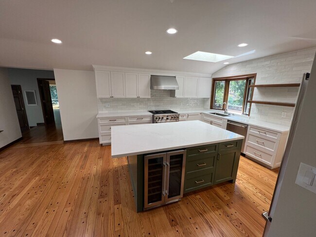 Foto del edificio - 2626 Mt Diablo Scenic Blvd