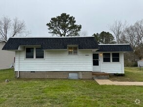 Building Photo - 30494 Valentine Dr