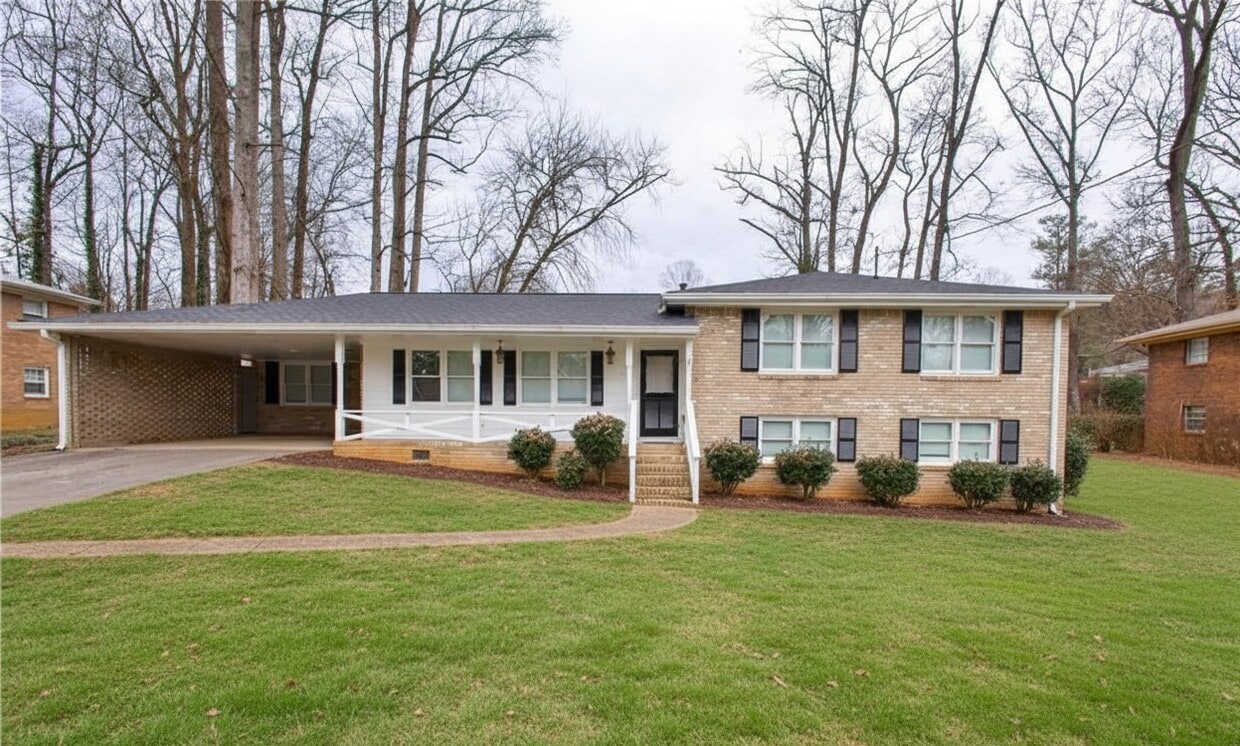 Photo - 3925 Chicamauga Dr (Kennesaw, GA)