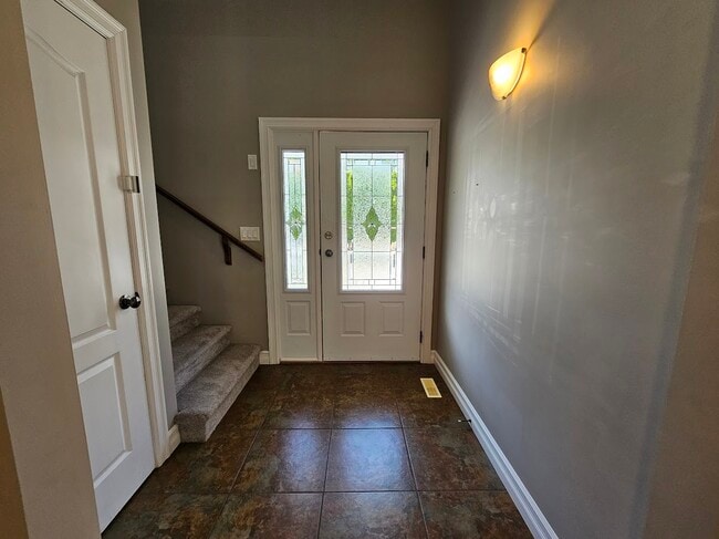 Building Photo - 45957 Sherwood Dr