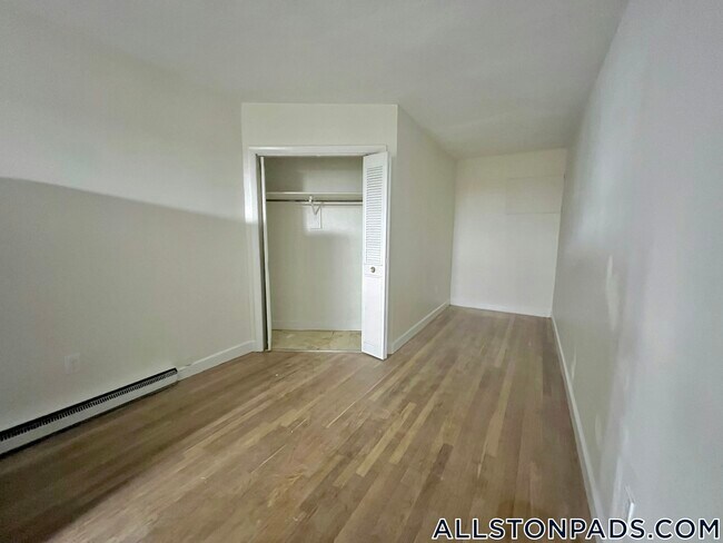 Building Photo - 20 Armington St