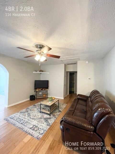 Foto del edificio - 116 Hagerman Ct