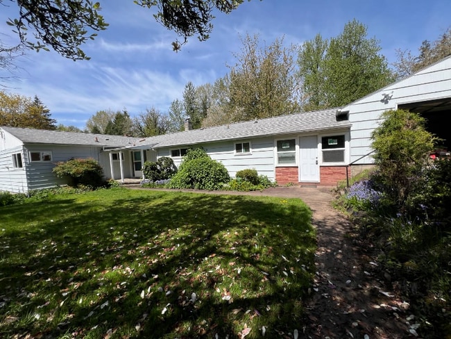 Building Photo - 5431 Bonita Rd