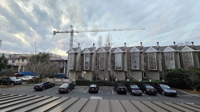 Foto del edificio - 405 W 7th St