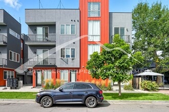 Building Photo - 927 Inca St