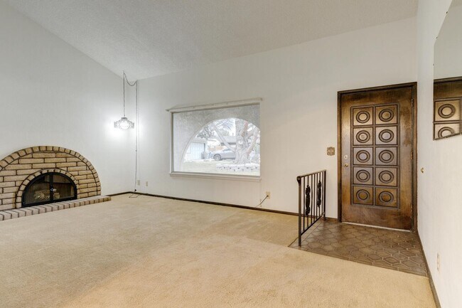 Foto del edificio - Charming Residence in a Prime Location 3bed/2bath