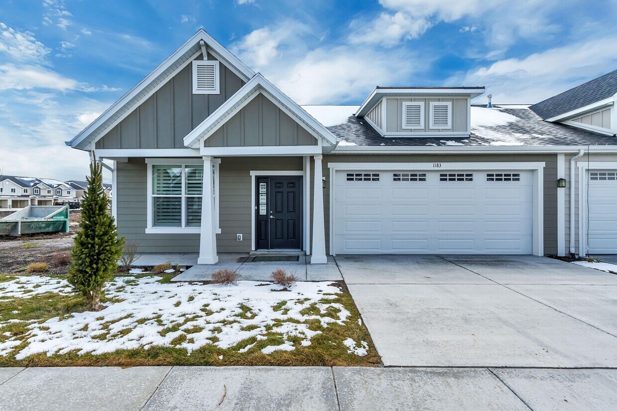 Foto principal - 2 Bedroom 2 Bathroom Twin Home in Orem