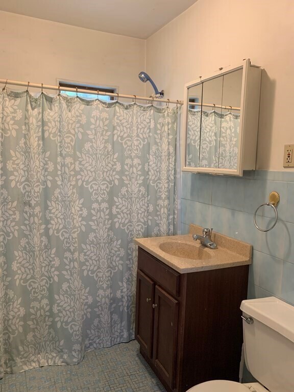 Building Photo - 56 Bower St