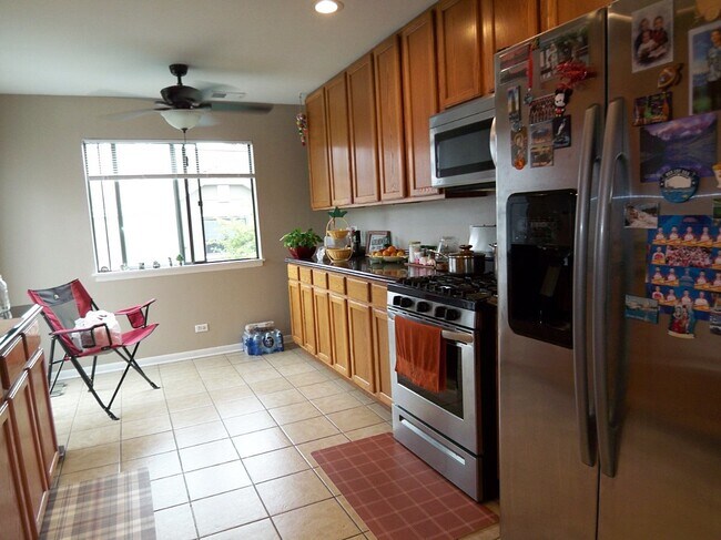 Foto del edificio - 391 Thornhill Ct