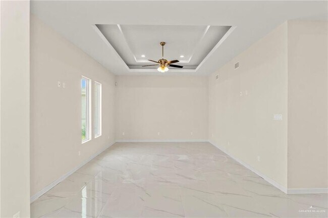 Foto del edificio - 5932 N Playa Del Sol St