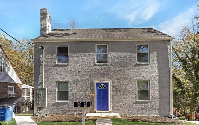 Foto del edificio - 8001 Garland Ave