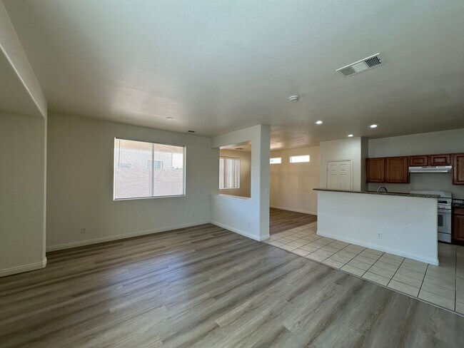 Building Photo - WINE RIDGE ESTATES