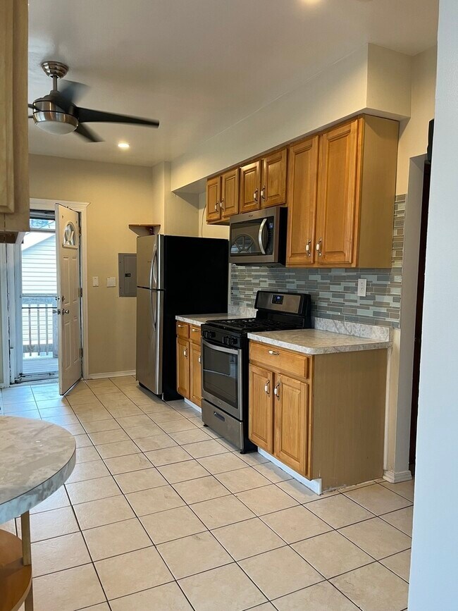 Foto del edificio - 2567 S Emerald Ave