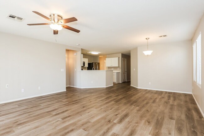 Foto del edificio - 38059 N Carolina Ave