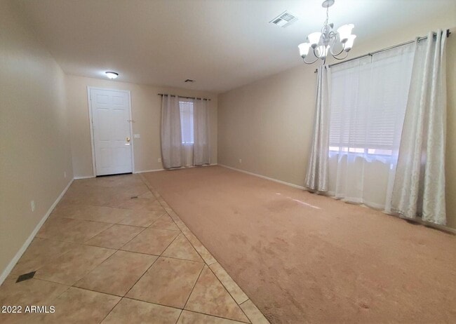 Building Photo - 39802 N Iron Horse Way