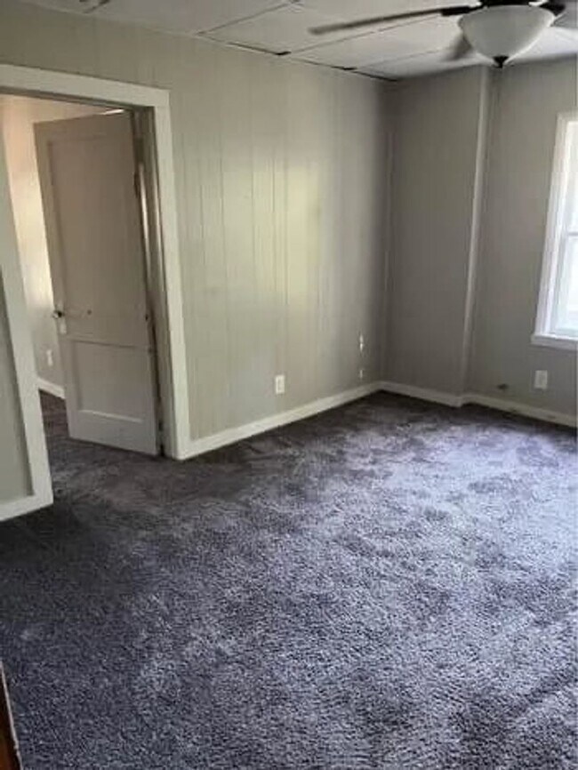 Foto del edificio - 406 S 6th Ave