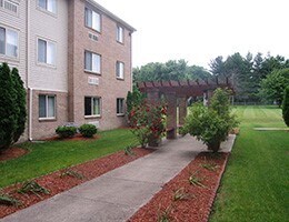 Foto del edificio - 5910 Hessen Cassel Rd