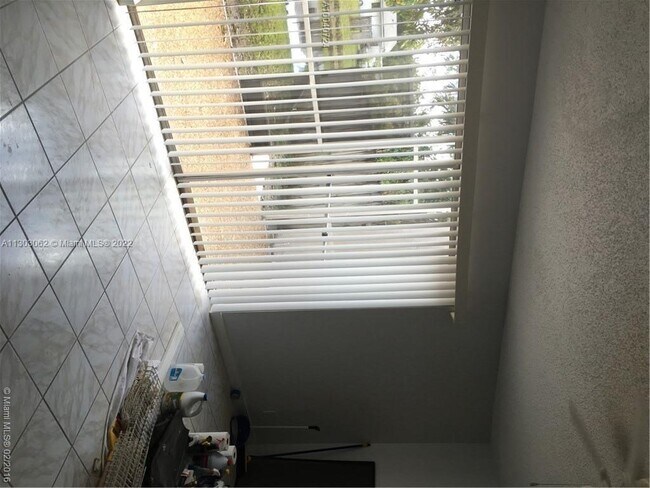 Building Photo - 7907 SW 8th St  7907 North Lauderdale Fl 3...