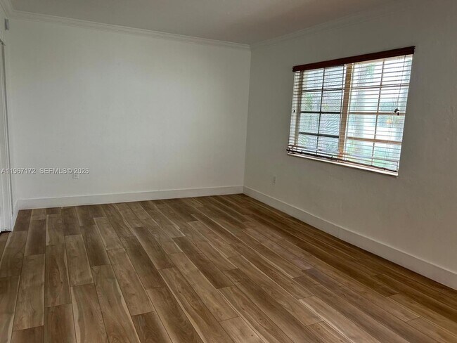 Foto del edificio - 1605 Lenox Ave.