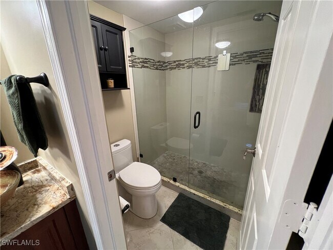 Foto del edificio - 3051 Sandpiper Bay Cir