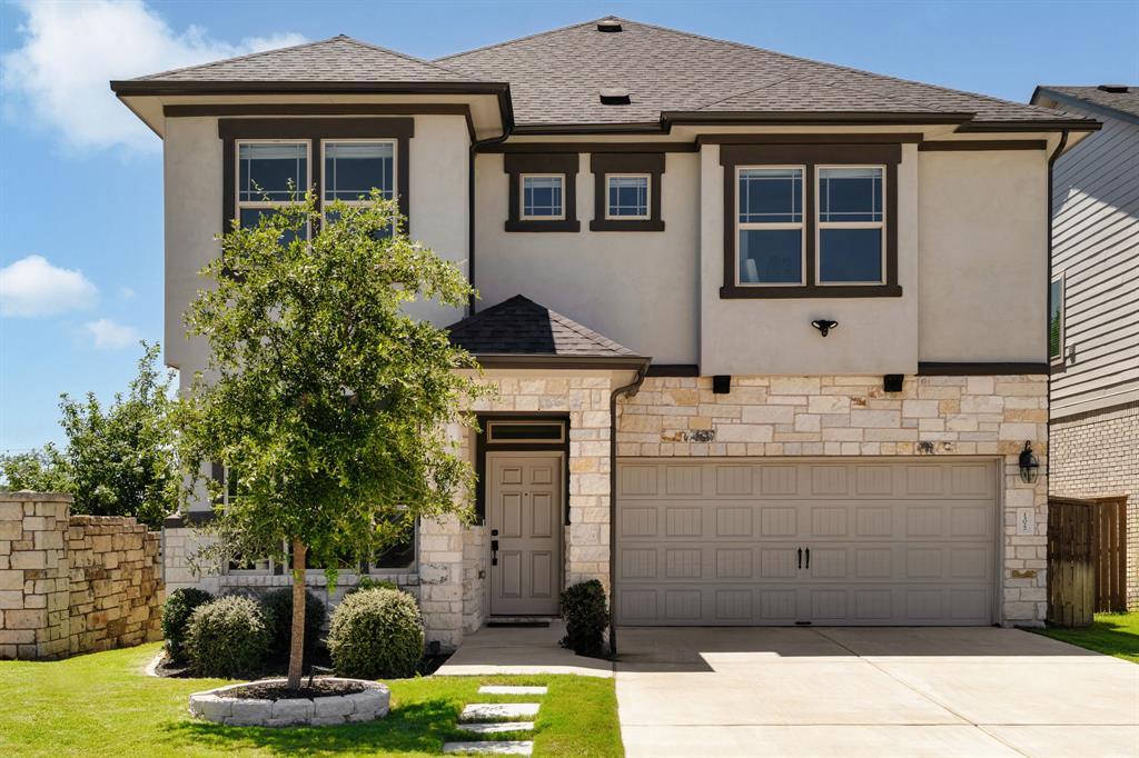 Foto principal - 13022 Bloomington Dr