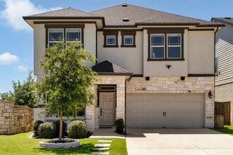 Building Photo - 13022 Bloomington Dr