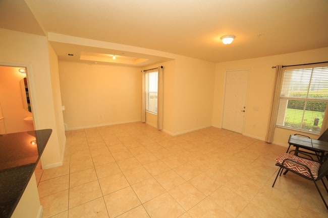 Living room - 4501 Mimosa Terrace