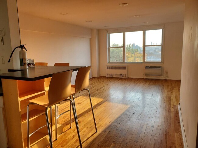 Foto del edificio - 50-15-50-39 39th St