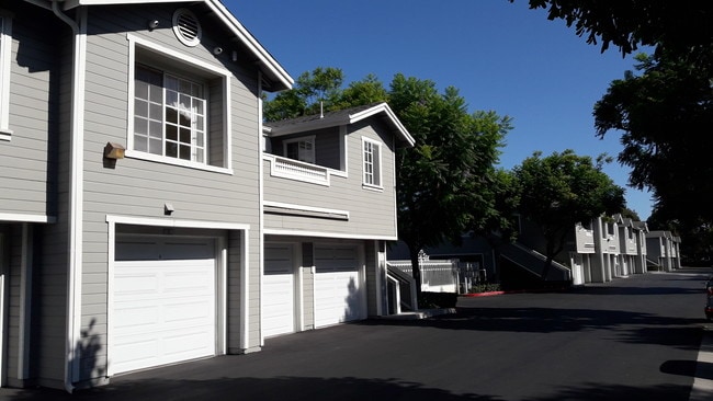 Chelsea Court - 3500 S Greenville St