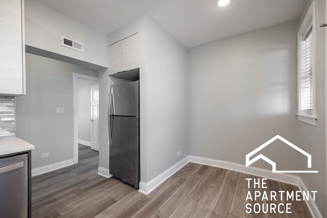 Foto del edificio - 6148 N Francisco Ave